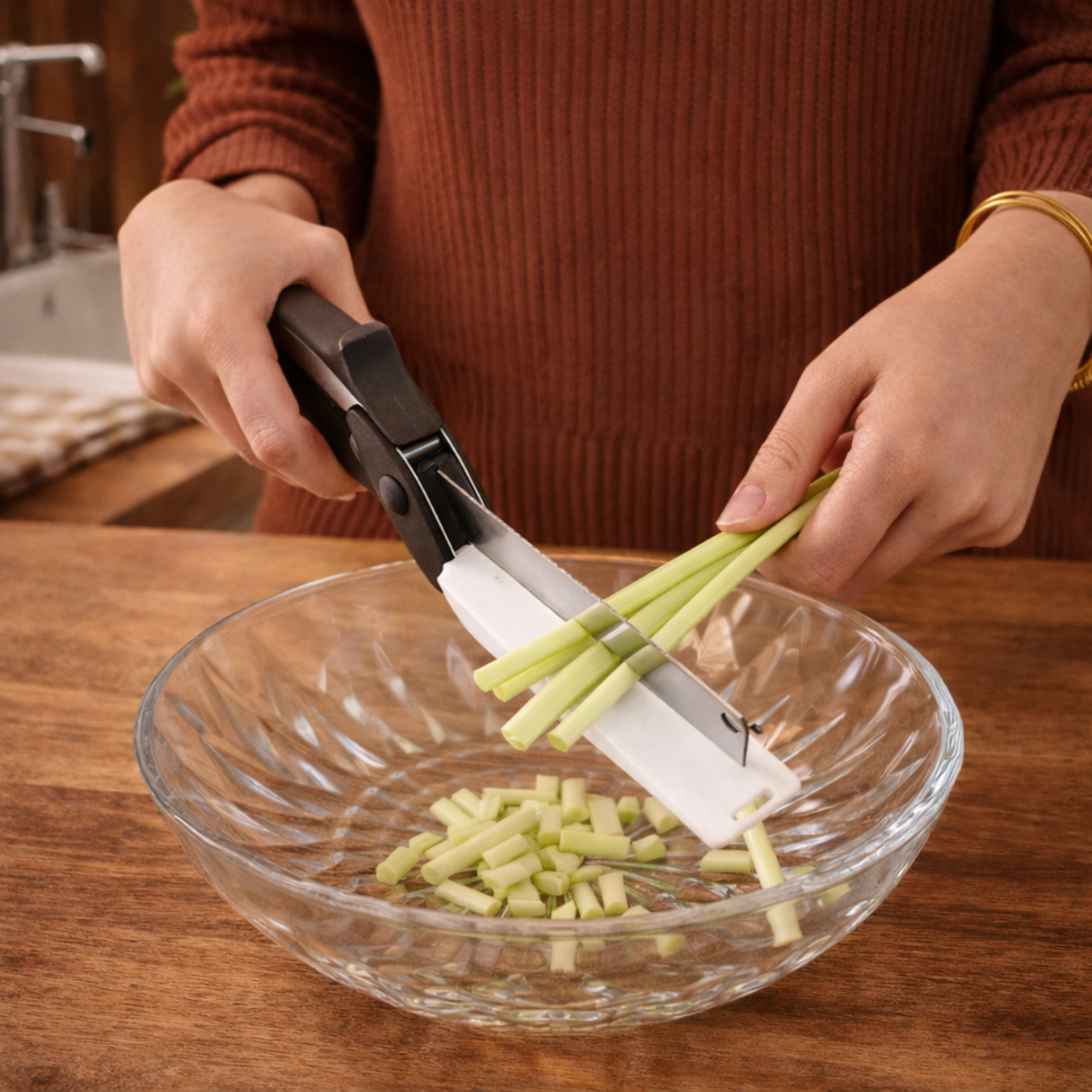 Slim Chopper Scissors